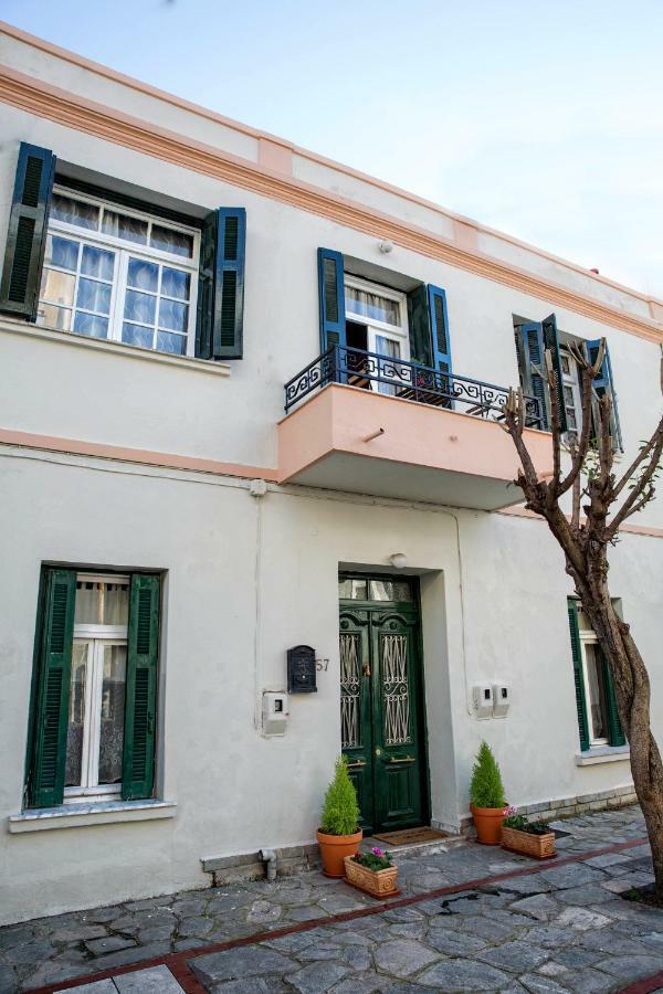 The Old Salt Apartment Kavála Exterior photo